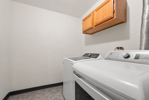 Tiny photo for 6935 Kingston Court, Tinley Park, IL 60477 (MLS # 12590355)