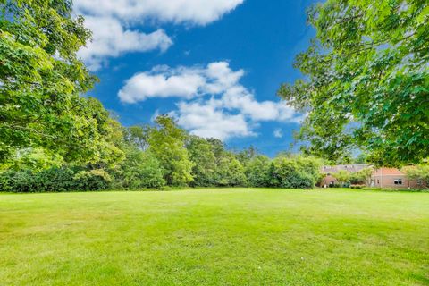 Tiny photo for 566 Bellevue Place, Highland Park, IL 60035 (MLS # 12501496)