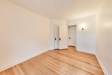 Tiny photo for 566 Bellevue Place, Highland Park, IL 60035 (MLS # 12501496)