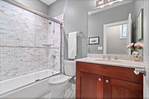 Tiny photo for 3422 N Bosworth Avenue #1, Chicago, IL 60657 (MLS # 12458223)
