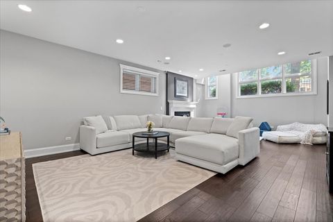 Tiny photo for 3422 N Bosworth Avenue #1, Chicago, IL 60657 (MLS # 12458223)