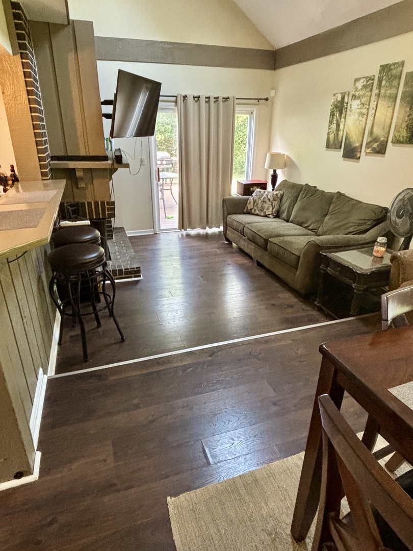 847 Teverton Lane
