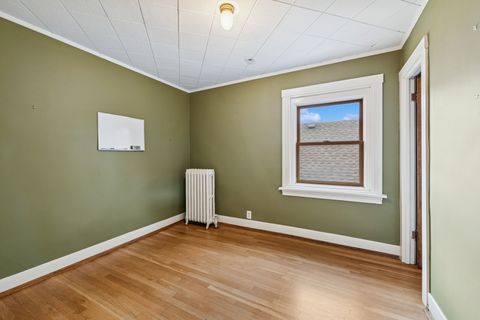 Tiny photo for 514 Wesley Avenue, Oak Park, IL 60304 (MLS # 12453255)