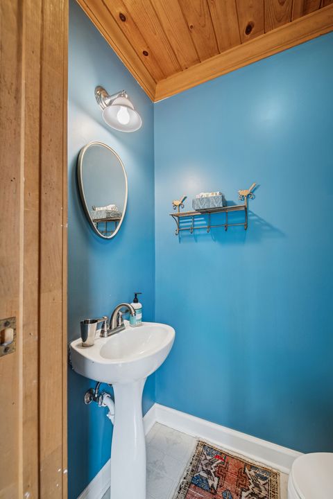 Tiny photo for 514 Wesley Avenue, Oak Park, IL 60304 (MLS # 12453255)