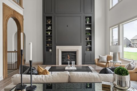 Tiny photo for 6638 Pelican Street, Bettendorf, IA 52722 (MLS # 12555824)