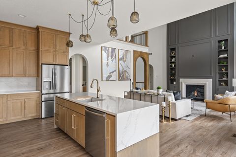 Tiny photo for 6638 Pelican Street, Bettendorf, IA 52722 (MLS # 12555824)