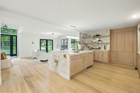 Tiny photo for 5603 S Garfield Street, Hinsdale, IL 60521 (MLS # 12446896)