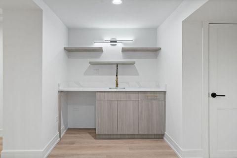 Tiny photo for 5603 S Garfield Street, Hinsdale, IL 60521 (MLS # 12446896)