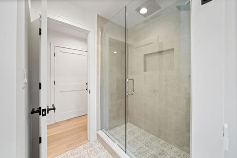 Tiny photo for 5603 S Garfield Street, Hinsdale, IL 60521 (MLS # 12446896)