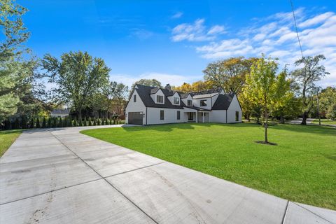 Tiny photo for 5603 S Garfield Street, Hinsdale, IL 60521 (MLS # 12446896)