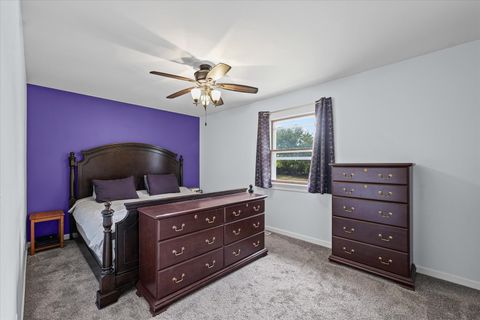 Tiny photo for 903 S Trailside Drive, Mahomet, IL 61853 (MLS # 12476602)