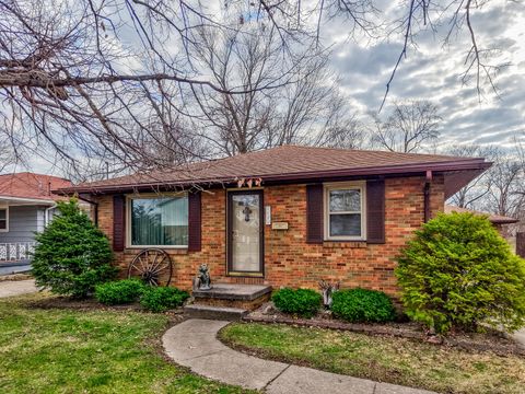 Tiny photo for 1015 S Park Street, Streator, IL 61364 (MLS # 12605489)