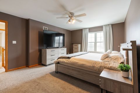 Tiny photo for 16013 Laurel Drive, Orland Park, IL 60462 (MLS # 12564748)