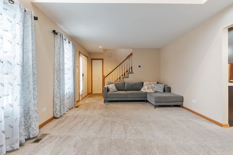 Tiny photo for 16013 Laurel Drive, Orland Park, IL 60462 (MLS # 12564748)