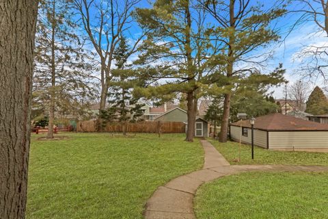 Tiny photo for 526 W Jackson Street, Woodstock, IL 60098 (MLS # 12553491)