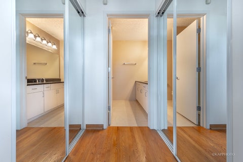 Tiny photo for 3143 S Michigan Avenue, Chicago, IL 60616 (MLS # 12750775)