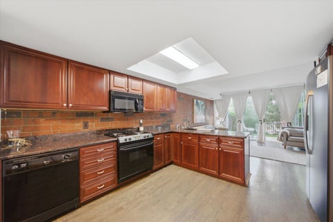Tiny photo for 3143 S Michigan Avenue, Chicago, IL 60616 (MLS # 12750775)