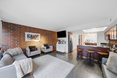 Tiny photo for 3143 S Michigan Avenue, Chicago, IL 60616 (MLS # 12750775)