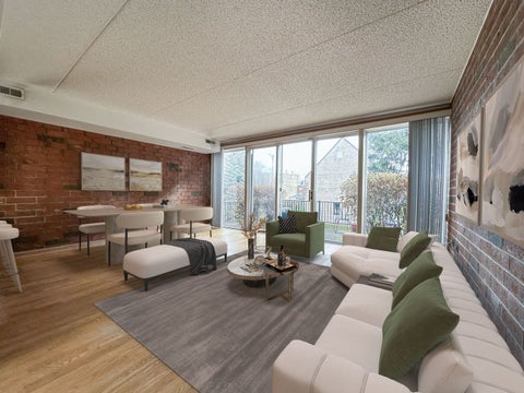 Tiny photo for 3143 S Michigan Avenue, Chicago, IL 60616 (MLS # 12750775)