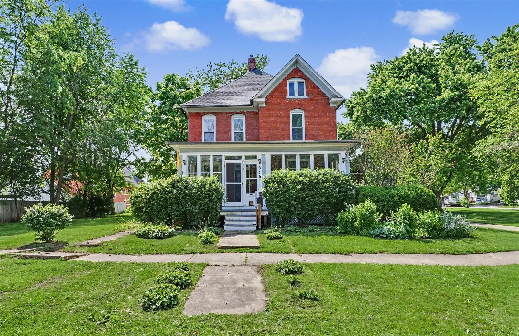 615 N William Street