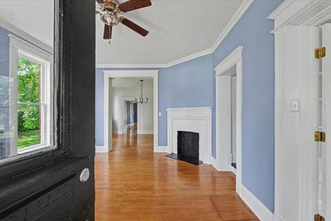 Tiny photo for 615 N William Street, Farmer City, IL 61842 (MLS # 12602188)