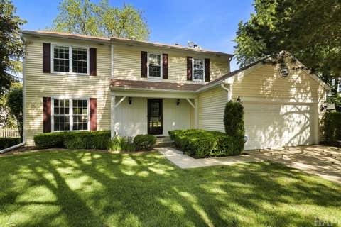 Tiny photo for 470 Highland Grove Drive, Buffalo Grove, IL 60089 (MLS # 12720664)