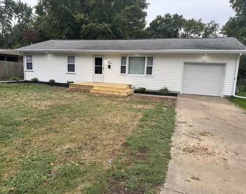 Tiny photo for 1419 Cambridge Drive, Champaign, IL 61821 (MLS # 12704921)