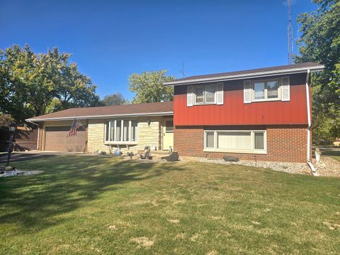 Tiny photo for 275 Hendron Avenue, Clifton, IL 60927 (MLS # 12499411)