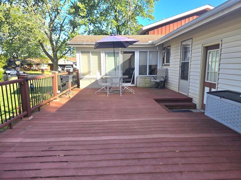 Tiny photo for 275 Hendron Avenue, Clifton, IL 60927 (MLS # 12499411)