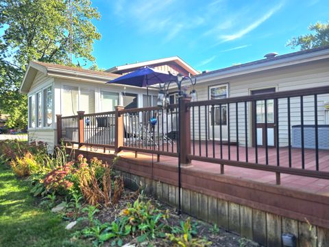 Tiny photo for 275 Hendron Avenue, Clifton, IL 60927 (MLS # 12499411)