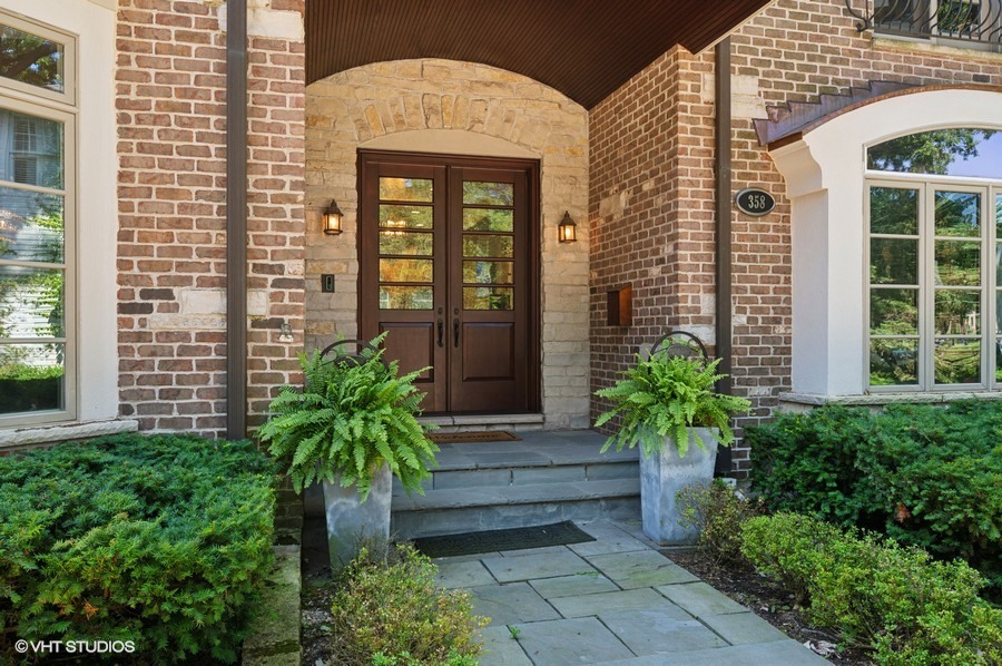 358 Winnetka Avenue