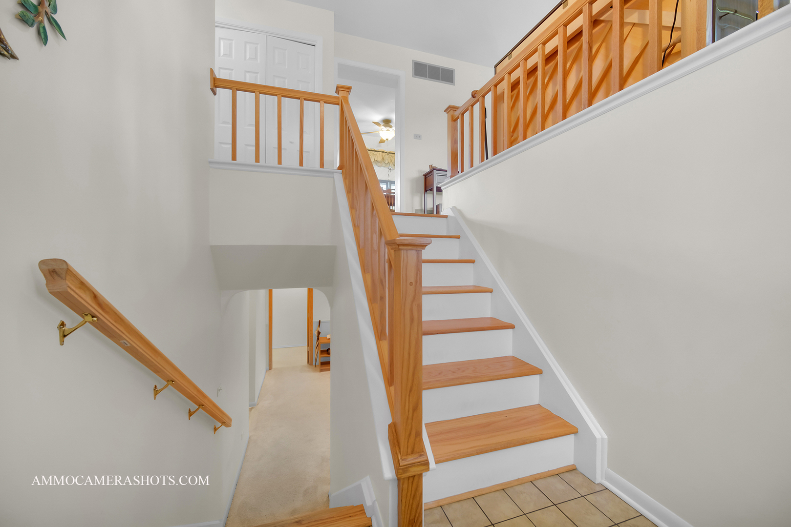 2S165 Huntington Court