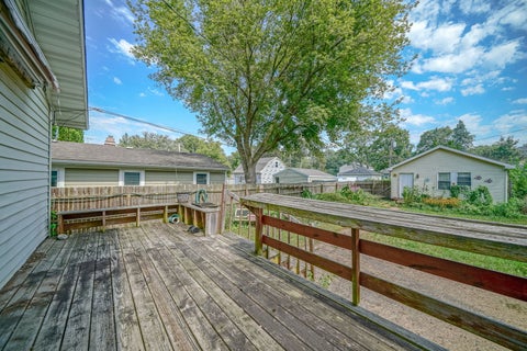 Tiny photo for 710 Glidden Avenue, DeKalb, IL 60115 (MLS # 12751531)