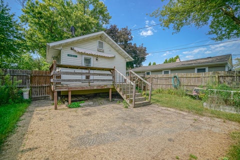 Tiny photo for 710 Glidden Avenue, DeKalb, IL 60115 (MLS # 12751531)
