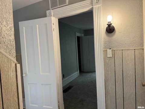 Tiny photo for 2104 PERSHING Boulevard, Clinton, IA 52732 (MLS # QC4268938)