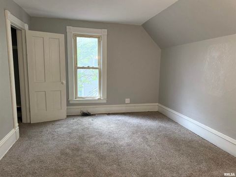 Tiny photo for 2104 PERSHING Boulevard, Clinton, IA 52732 (MLS # QC4268938)
