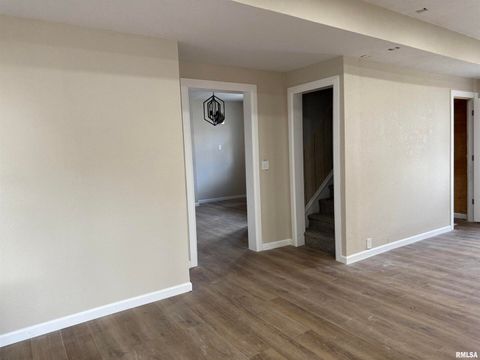 Tiny photo for 2104 PERSHING Boulevard, Clinton, IA 52732 (MLS # QC4268938)