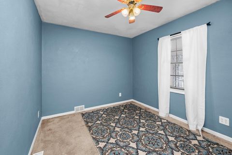 Tiny photo for 2701 47th Street, Moline, IL 61265 (MLS # 100000268)