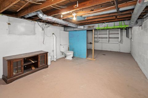 Tiny photo for 2701 47th Street, Moline, IL 61265 (MLS # 100000268)