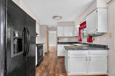 Tiny photo for 815 Blackhawk Drive, University Park, IL 60484 (MLS # 12733942)