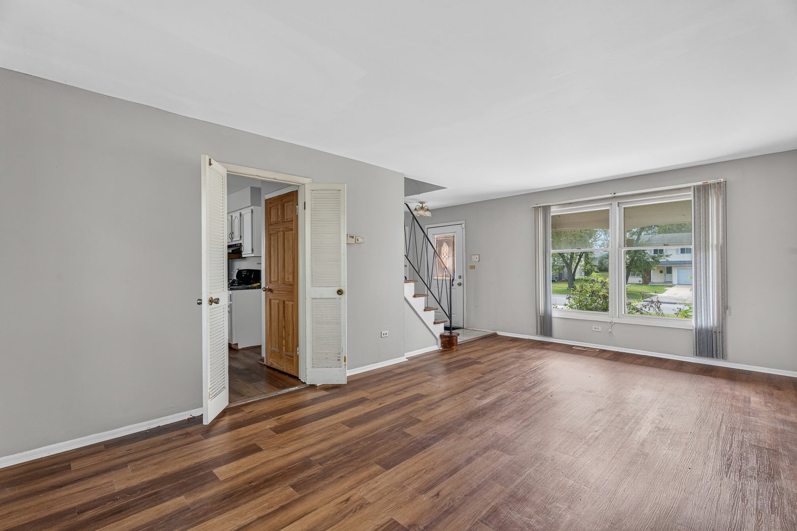 815 Blackhawk Drive