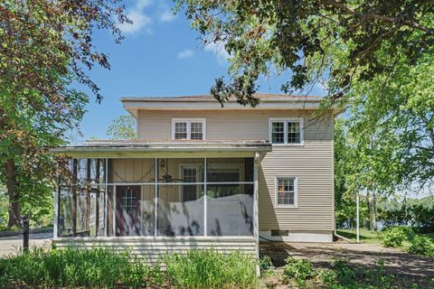 Tiny photo for 15660 Ebson Road, Fulton, IL 61252 (MLS # 12681143)