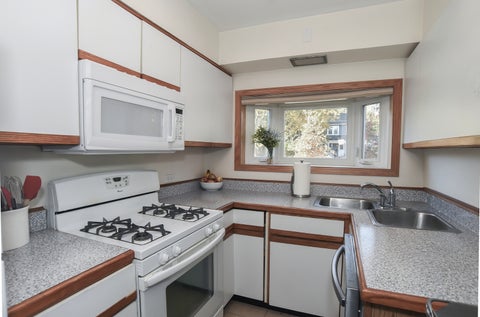 Tiny photo for 605 N Waiola Avenue, La Grange Park, IL 60526 (MLS # 12796666)