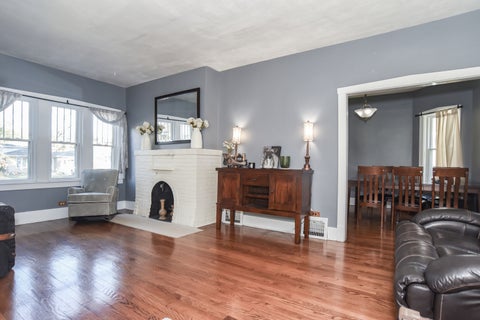 Tiny photo for 605 N Waiola Avenue, La Grange Park, IL 60526 (MLS # 12796666)
