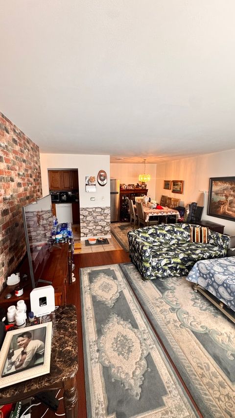 Tiny photo for 6220 N Ridge Avenue #S203, Chicago, IL 60660 (MLS # 12489367)