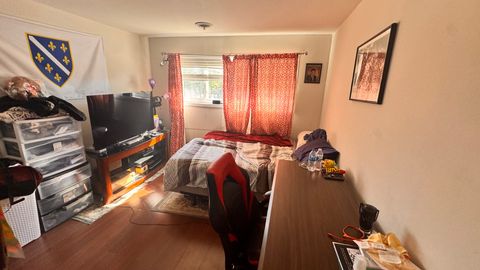 Tiny photo for 6220 N Ridge Avenue #S203, Chicago, IL 60660 (MLS # 12489367)