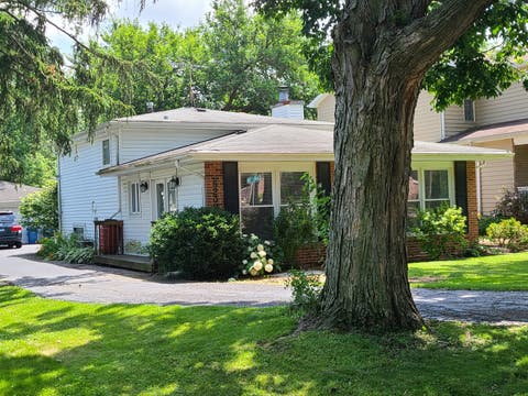 Tiny photo for 5239 Cumnor Road, Downers Grove, IL 60515 (MLS # 12692933)