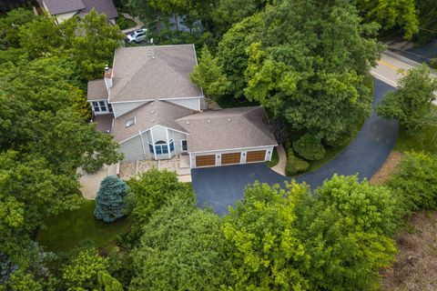 Tiny photo for 15393 W Oak Spring Road, Libertyville, IL 60048 (MLS # 12466333)