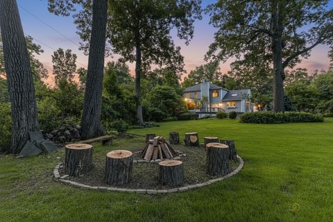 Tiny photo for 15393 W Oak Spring Road, Libertyville, IL 60048 (MLS # 12466333)