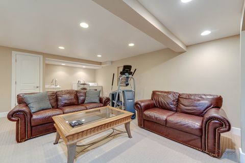 Tiny photo for 15393 W Oak Spring Road, Libertyville, IL 60048 (MLS # 12466333)